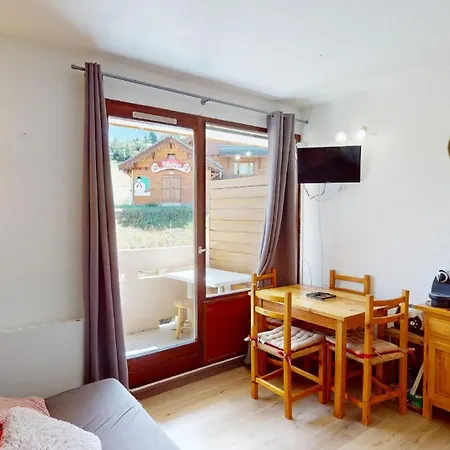 4 Pers Le Sauze Pied Des Pistes De Enchastrayes