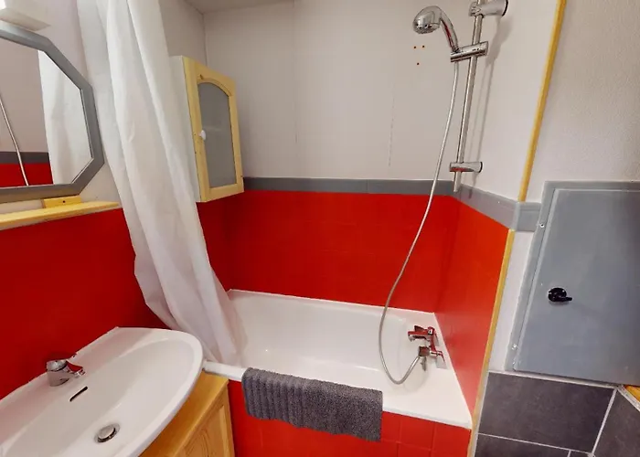 4 Pers Le Sauze Pied Des Pistes De Apartment